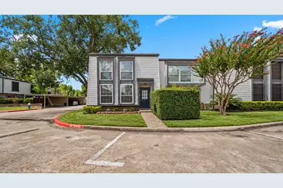10211 Beekman Place Drive Drive, Houston, TX 77043 - Photo 1