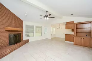 16610 Convoy Ct, Crosby, TX 77532 - Photo 11