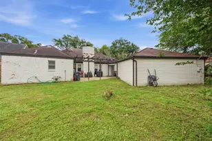 7110 Rancheria Dr, Houston, TX 77083 - Photo 29