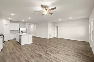 17219 White Peace Dr, Waller, TX 77484 - Photo 9
