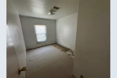 11707 Greenglen Drive, Houston, TX 77044 - Photo 5