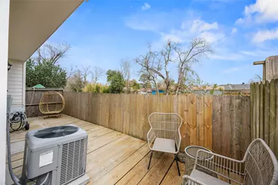 1902 Hollister Spruce Lane, Houston, TX 77080 - Photo 7
