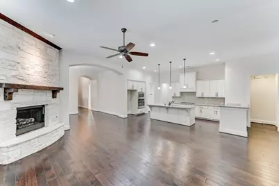4723 Trickle Creek Court, Fulshear, TX 77441 - Photo 15