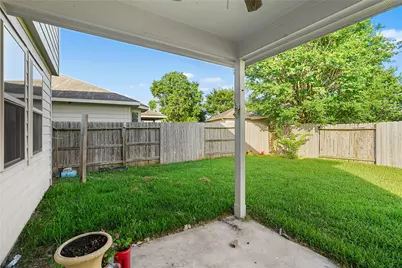 15622 Marble Bluff Lane, Houston, TX 77049 - Photo 25