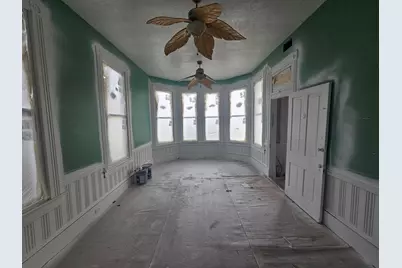 2724 Avenue L, Galveston, TX 77550 - Photo 27