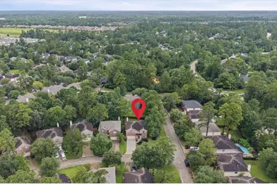 135 S Spinning Wheel Circle, The Woodlands, TX 77382 - Photo 35