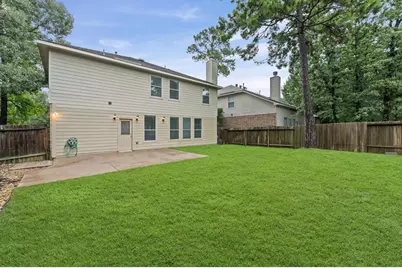 135 S Spinning Wheel Circle, The Woodlands, TX 77382 - Photo 33