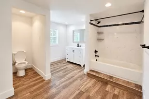 2215 46th St, Galveston, TX 77551 - Photo 11