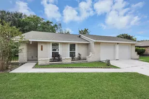 7707 Lumber Jack Dr, Houston, TX 77040 - Photo 3
