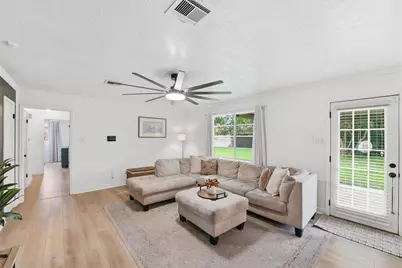 4122 Donerail Drive, Pasadena, TX 77503 - Photo 5