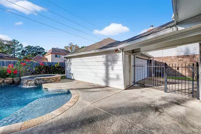 906 Crossfield Drive, Katy, TX 77450 - Photo 39