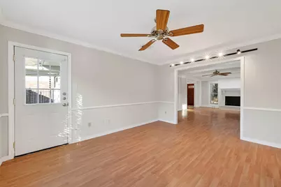 906 Crossfield Drive, Katy, TX 77450 - Photo 9