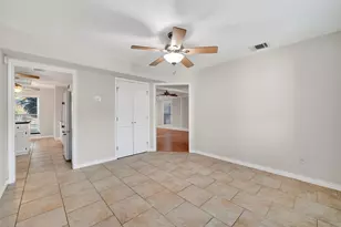 906 Crossfield Dr, Katy, TX 77450 - Photo 11