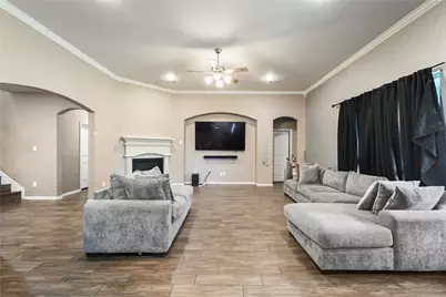 4406 Clara Rose Lane, Katy, TX 77449 - Photo 9