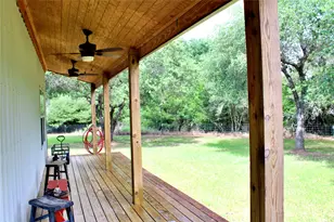 220 Crooked Creek, Sheridan, TX 77475 - Photo 23