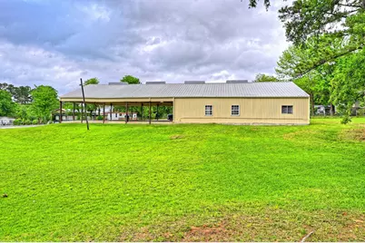 11604 Vistawood Street, Willis, TX 77318 - Photo 25
