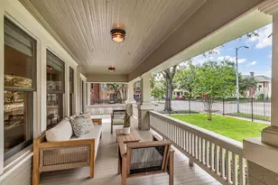 501 Avondale St, Houston, TX 77006 - Photo 5