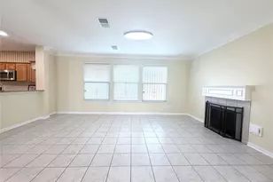 12211 Meadow Crest Ct, Meadows Place, TX 77477 - Photo 5