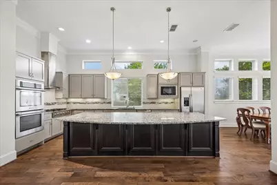 1607 Pinot Circle, Houston, TX 77055 - Photo 15