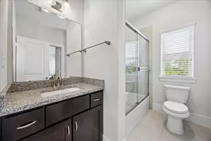 1607 Pinot Cir, Houston, TX 77055 - Photo 33