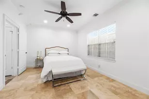 1537 Haddon St, Houston, TX 77006 - Photo 27