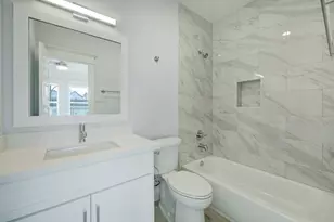 1007 E 28th St, Houston, TX 77009 - Photo 5