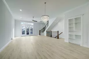 1007 E 28th St, Houston, TX 77009 - Photo 9