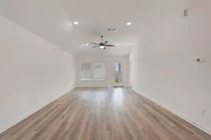 249 Hazy Pnes Ln, Willis, TX 77378 - Photo 3