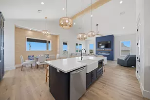 4411 Strand Ave, Crystal Beach, TX 77650 - Photo 15