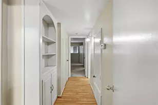 12973 Trail Hollow Dr, Houston, TX 77079 - Photo 17