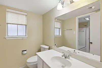 12973 Trail Hollow Drive #2973, Houston, TX 77079 - Photo 15
