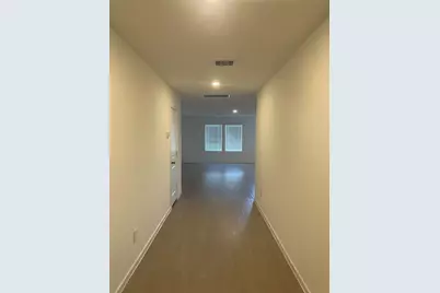 112 Stran Street, Wharton, TX 77488 - Photo 3