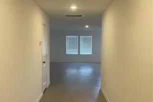 112 Stran St, Wharton, TX 77488 - Photo 3