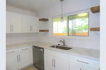 2528 Avenue K, Galveston, TX 77550 - Photo 5