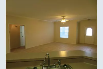15682 Highway 105, Cleveland, TX 77327 - Photo 9