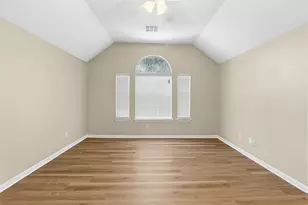 13030 Maile Park Dr, Houston, TX 77034 - Photo 9