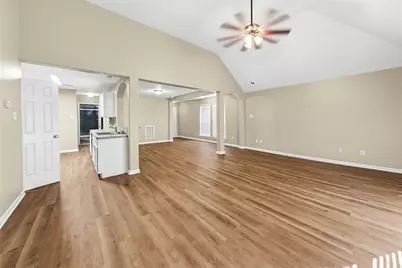 13030 Maile Park Drive, Houston, TX 77034 - Photo 5