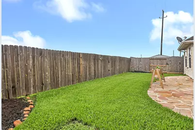 6030 Sandy Creek Drive, Baytown, TX 77523 - Photo 43