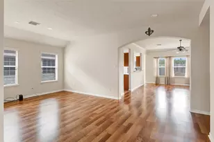6030 Sandy Creek Dr, Baytown, TX 77523 - Photo 11