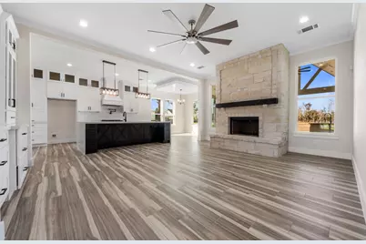 4221 Mallard Lane, Baytown, TX 77523 - Photo 7