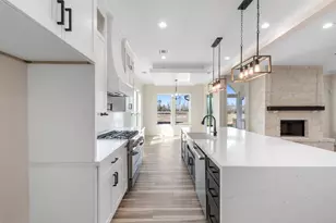 4221 Mallard Ln, Baytown, TX 77523 - Photo 15