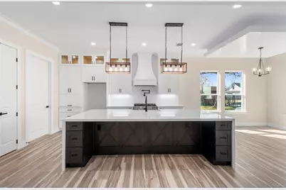 4221 Mallard Lane, Baytown, TX 77523 - Photo 9