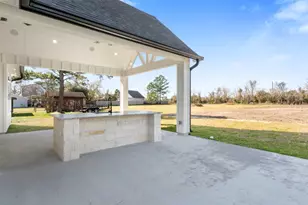 4221 Mallard Ln, Baytown, TX 77523 - Photo 21