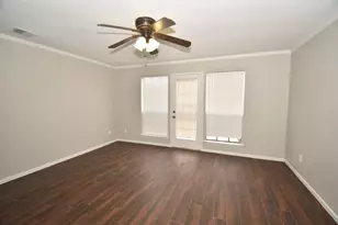 9007 Woodleigh, Houston, TX 77083 - Photo 7
