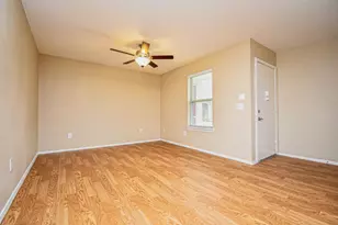 427 Martin St, Chandler, TX 75758 - Photo 5