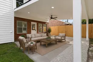 4823 Meadowglen Dr, Pearland, TX 77584 - Photo 29