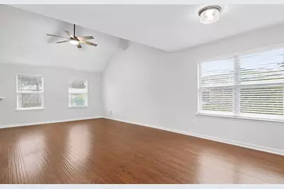 6 Thicket Grove Place, The Woodlands, TX 77385 - Photo 9