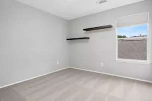6 Thicket Grove Pl, The Woodlands, TX 77385 - Photo 31