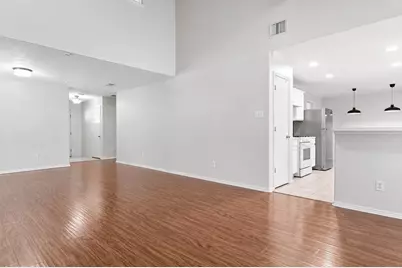 6 Thicket Grove Place, The Woodlands, TX 77385 - Photo 11