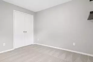 6 Thicket Grove Pl, The Woodlands, TX 77385 - Photo 33